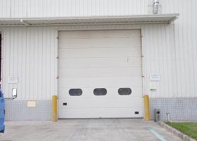 青海工業(yè)提升門廠家,產(chǎn)品質(zhì)量穩(wěn)定0故障！【廣州奇翔】