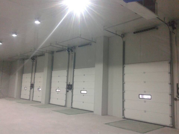 天津快速提升門廠家 天津快速提升門廠家