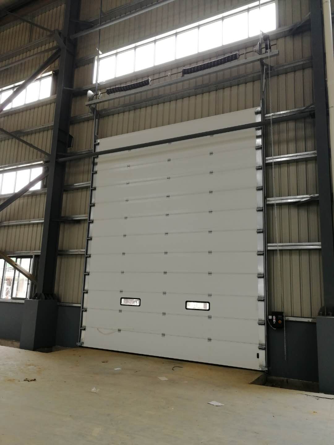 西安快速提升門廠家 西安快速提升門廠家